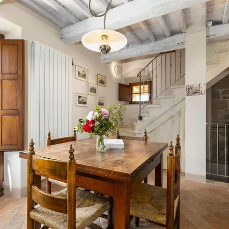 Villa San Michele By Posarellivillas Campiglia dʼOrcia